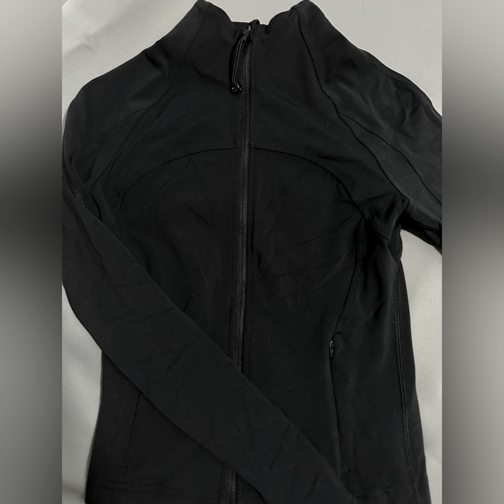 Lululemon cropped define